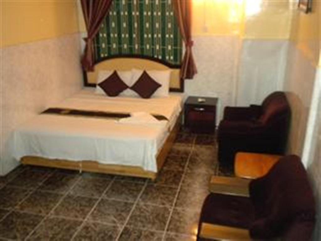 Golden Boat Guesthouse Phnom-Penh Buitenkant foto